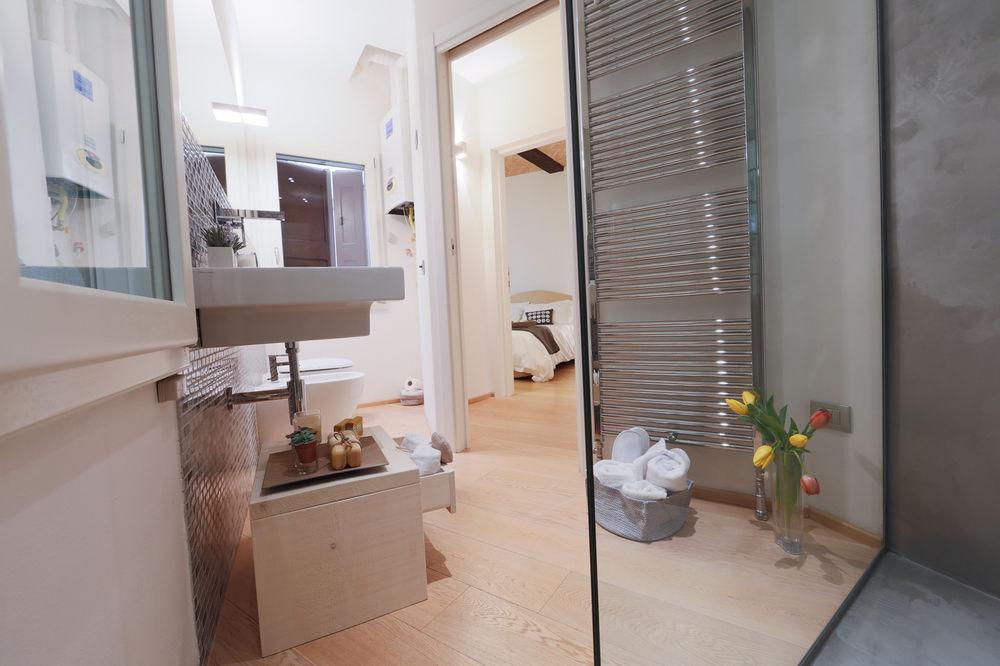 Emilia Suite Modena Buitenkant foto